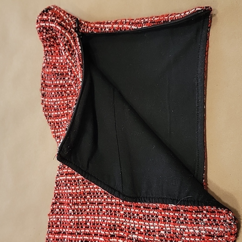 Zara Size M Red, Black and White Tweed Cropped Corset Strapless Top, Gently Used - Picture 11 of 13